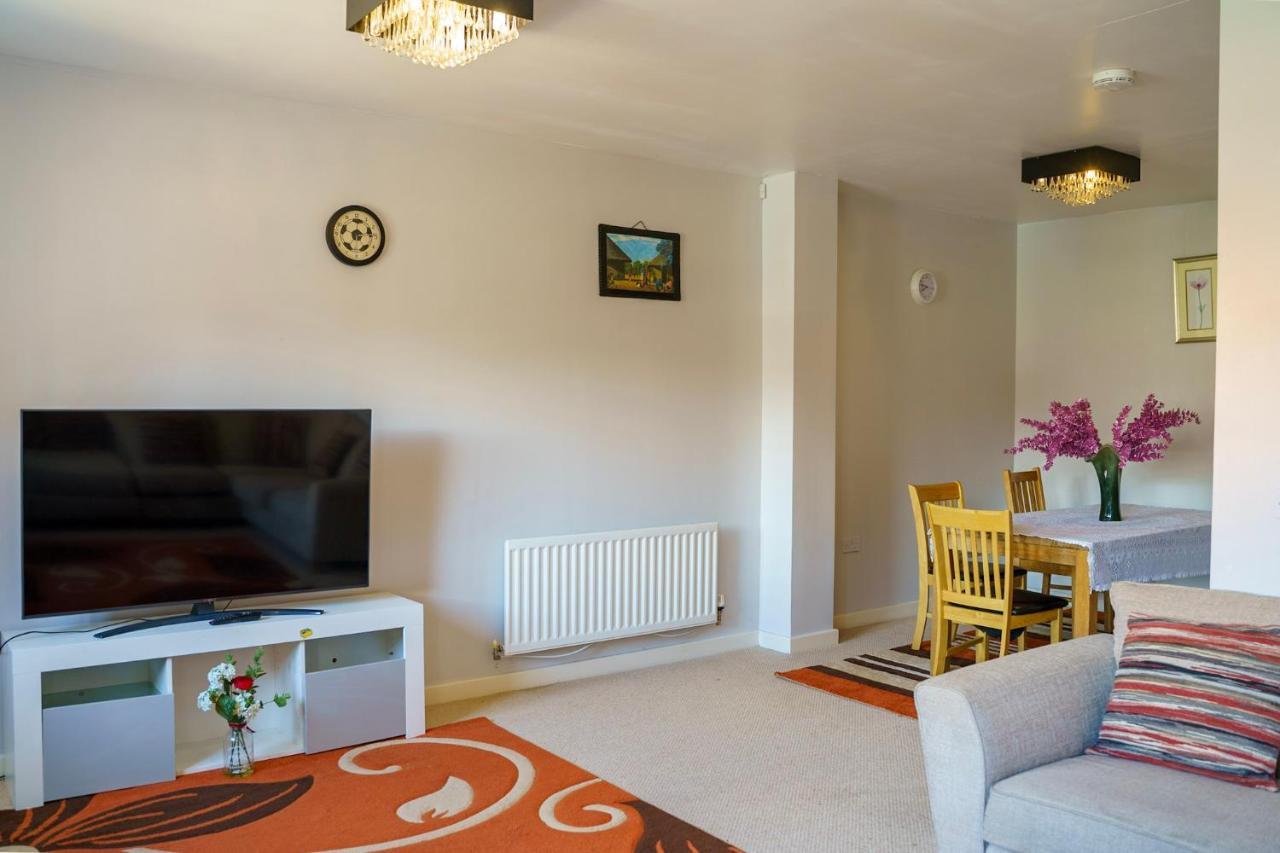 Millward Homes Bletchley Exteriör bild